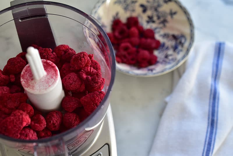 Freeze-dried raspberries in the food processor