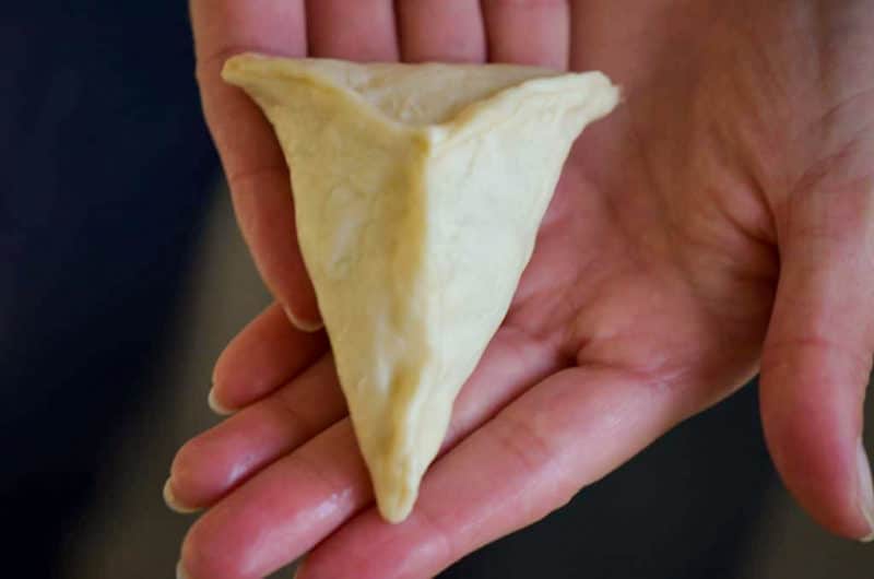 Fatayar triangle in the palm of the hand