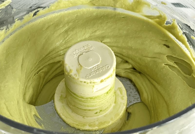 Avocado hummus in the food processor