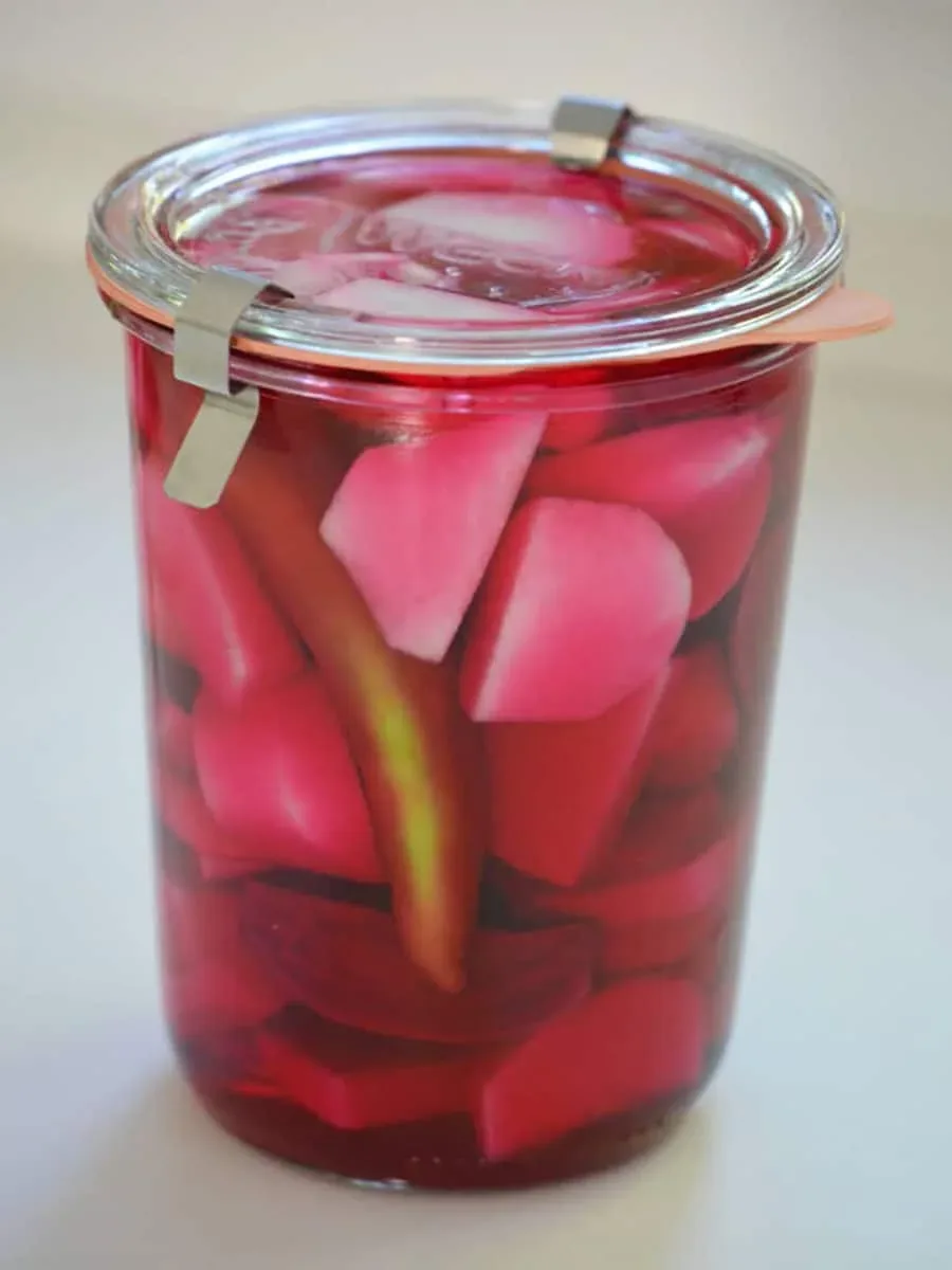 Lebanese Turnip Pickles