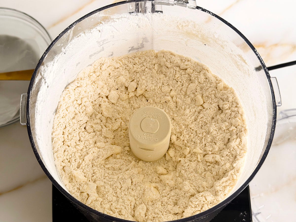 Crumbs of butter and flour in the food processor